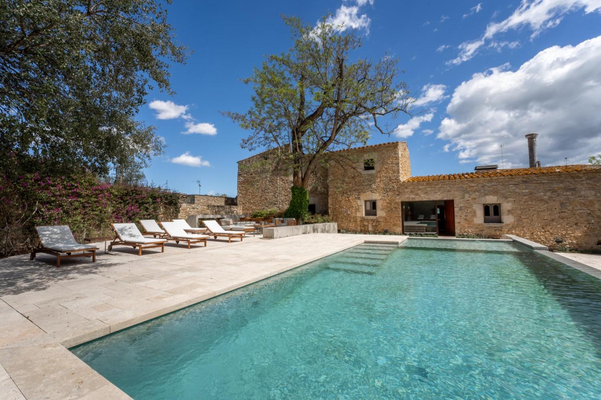 Deco - Casa Castell De Сasa de vacaciones *