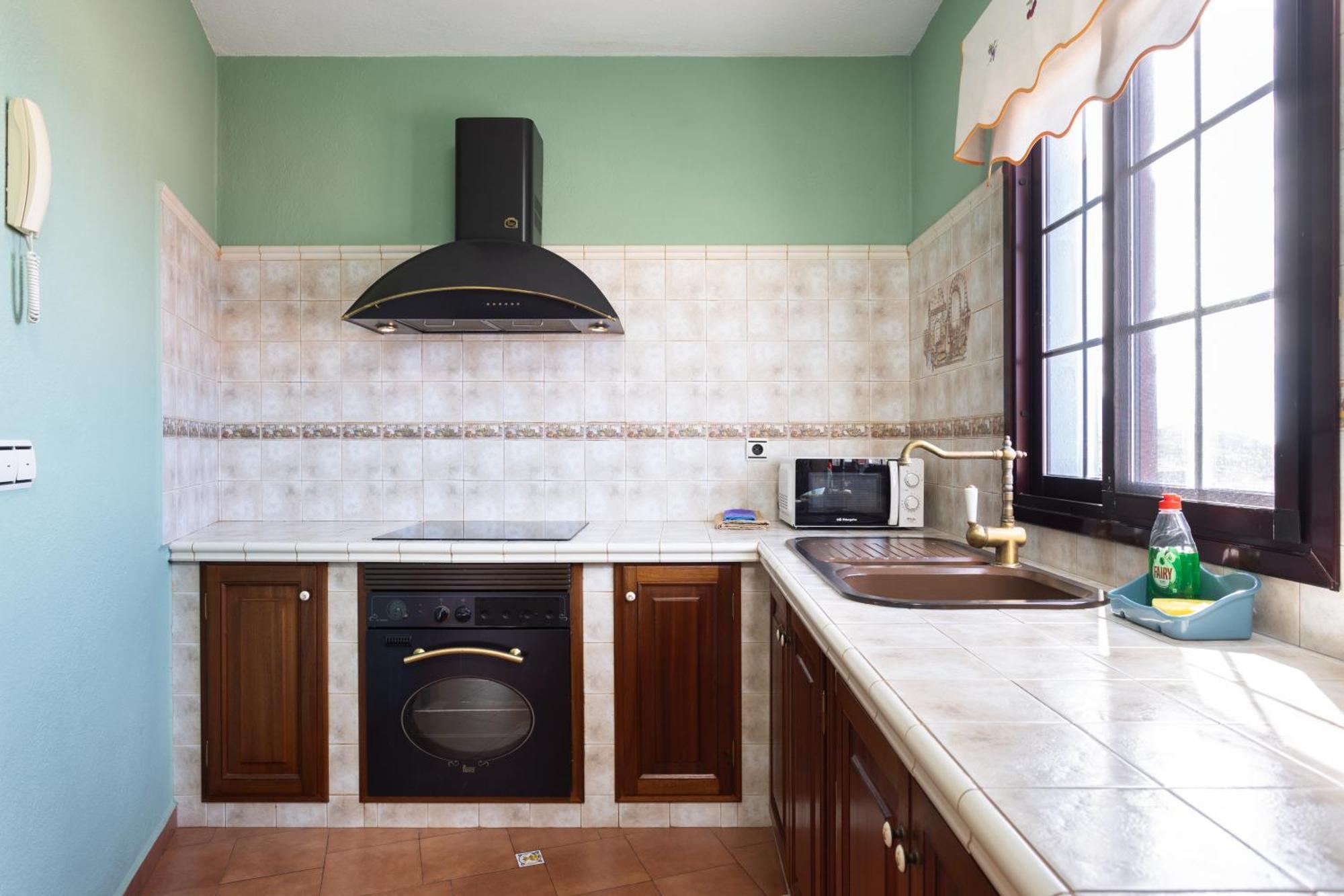 Holiday home Casita Del Lomo, Terrace & Bbq Frontera