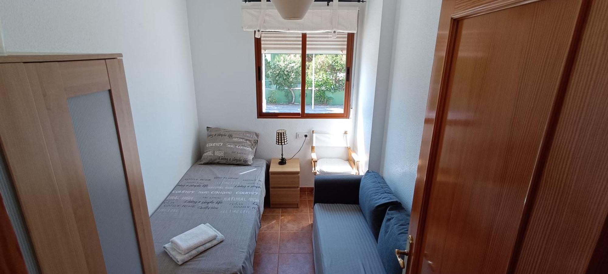 Apartment La Marina - Vvmu057