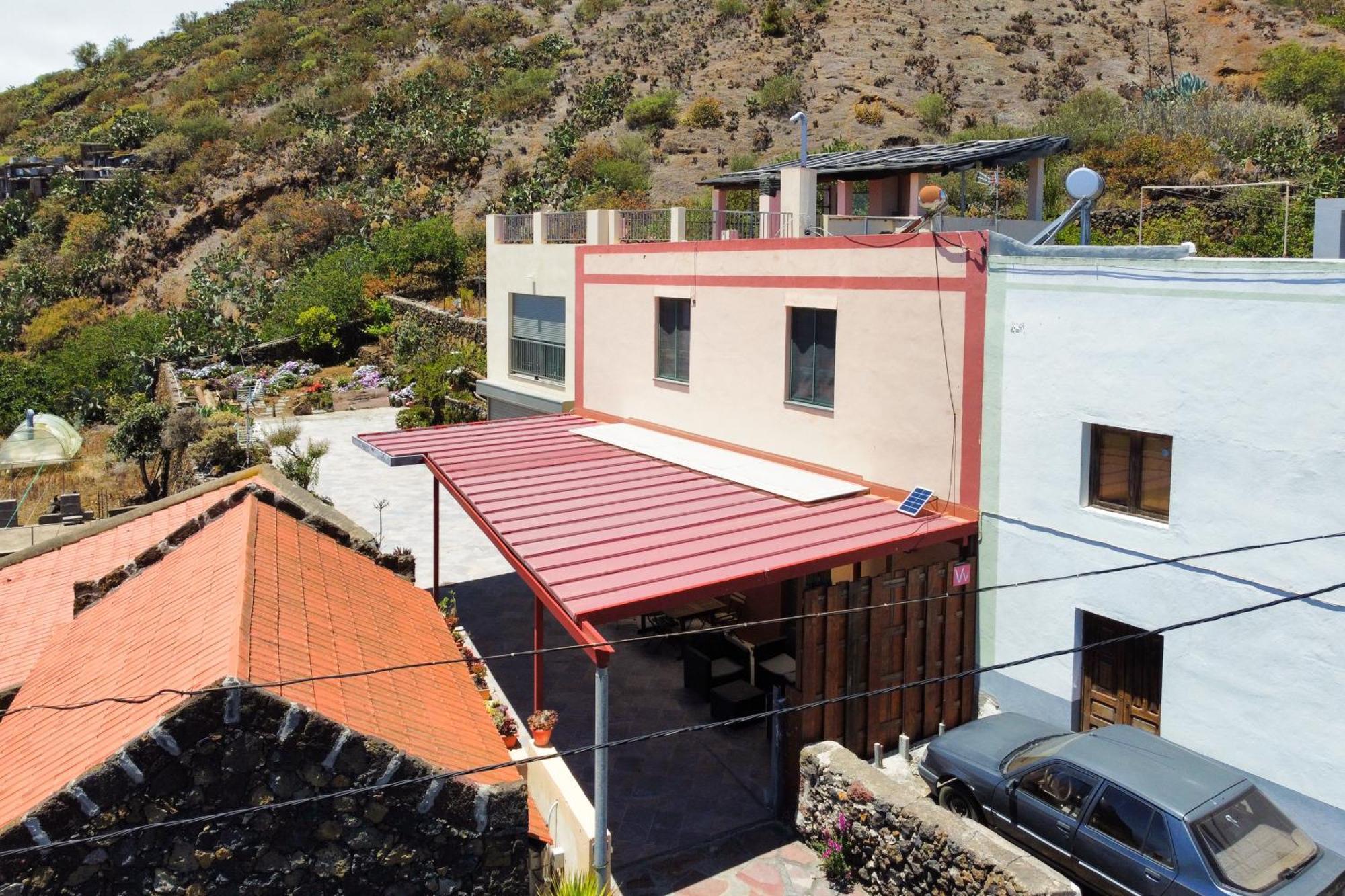 Holiday home Cozy Rustic House & Terrace, El Pinar *