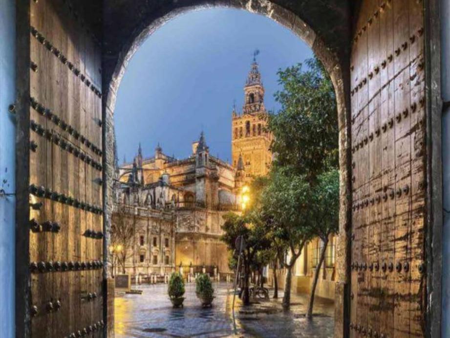 Feria Apartment, Near Plaza Espana Apartment