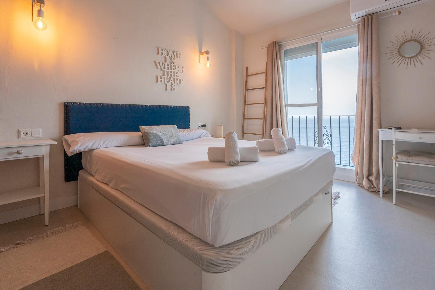 Pueblo Acantilado Sea View Apartment *