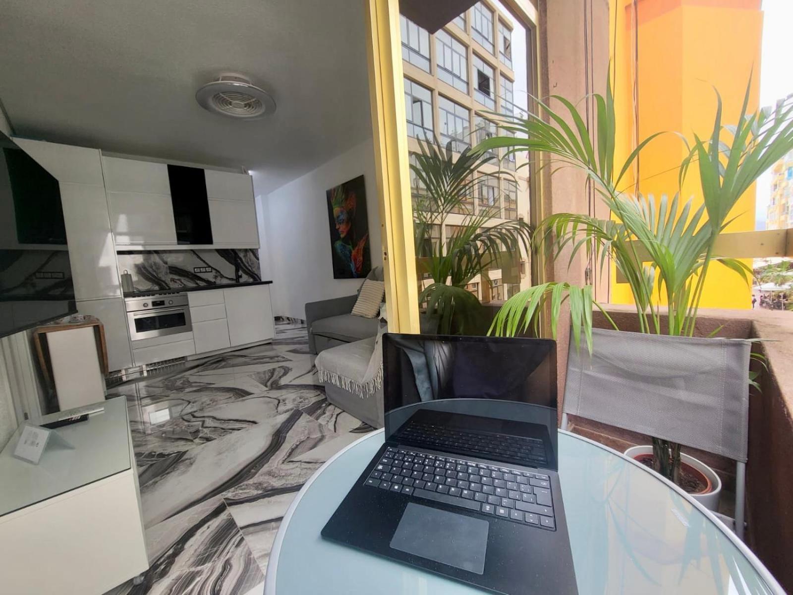 2 Bedrooms Flat + Balcony + Parking At Canteras Apartment Las Palmas de Gran Canaria