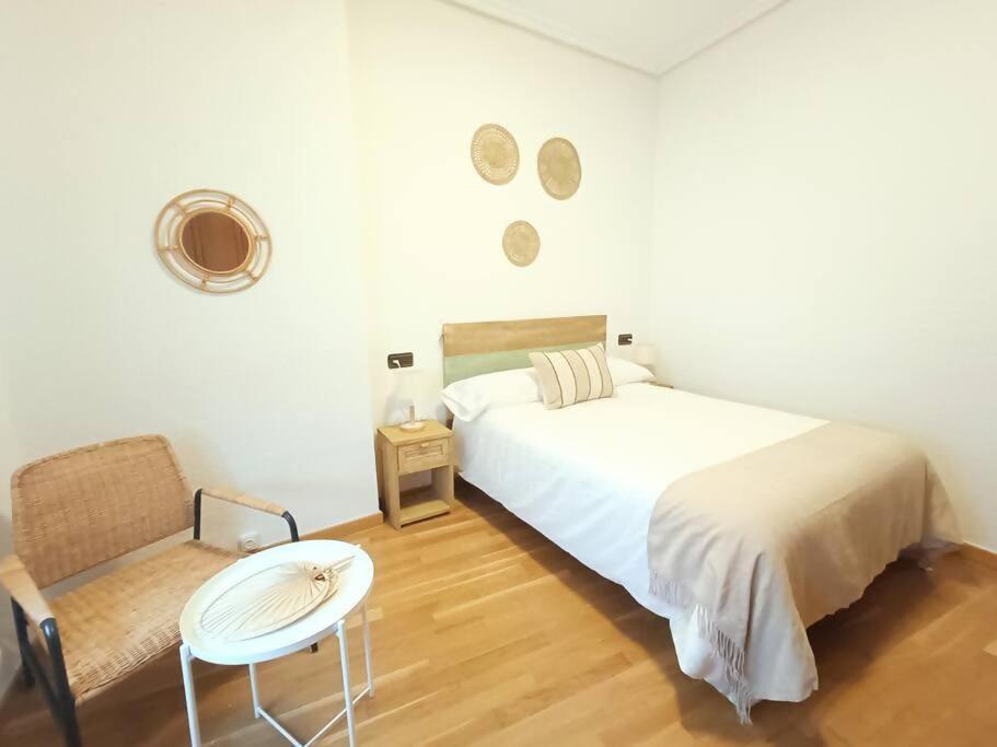 Apartamento Pl Del Angel Junto Pl Mayor Con Aire