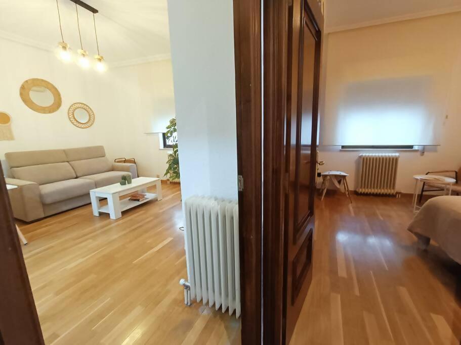 Pl Del Angel Junto Pl Mayor Con Aire Apartamento