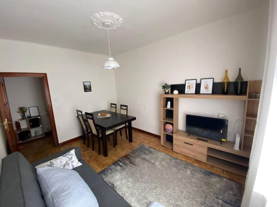 Amplio Guerrilleros Centro Apartamento Salamanca