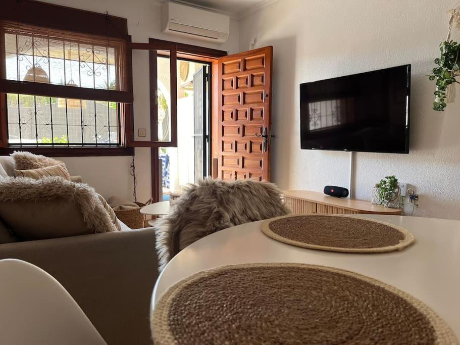 Casa Naranja Holiday home *