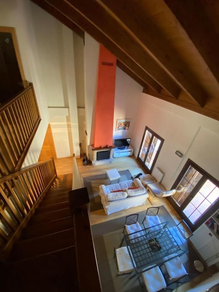 Coqueto Duplex Apartment