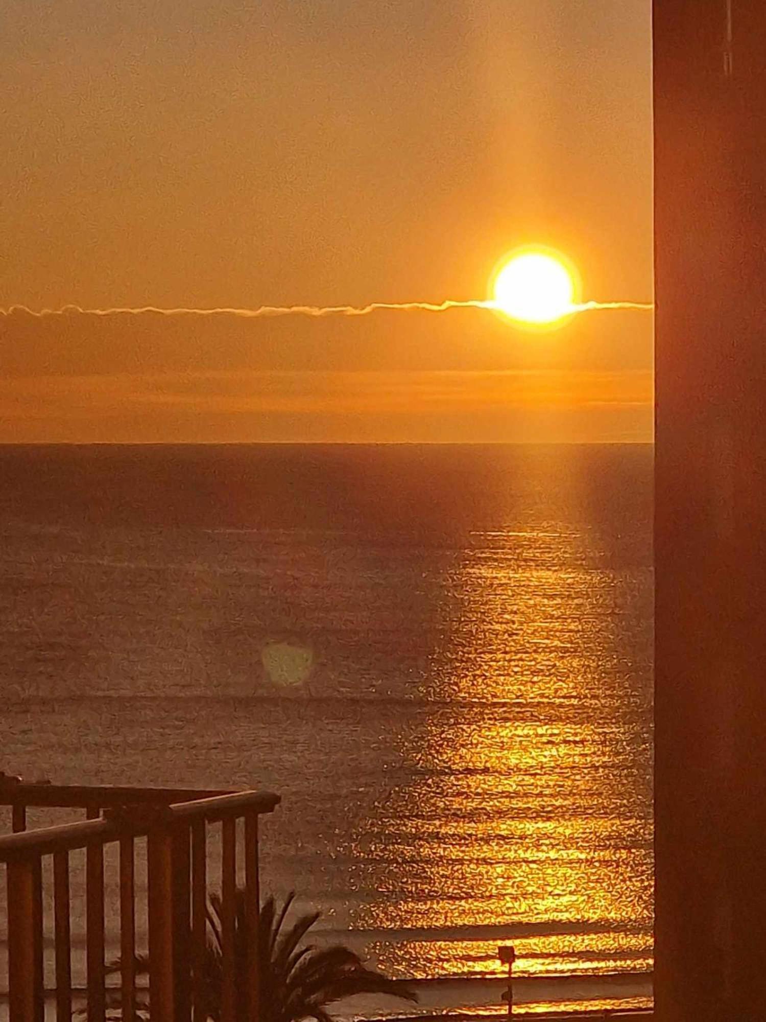 Sea View *