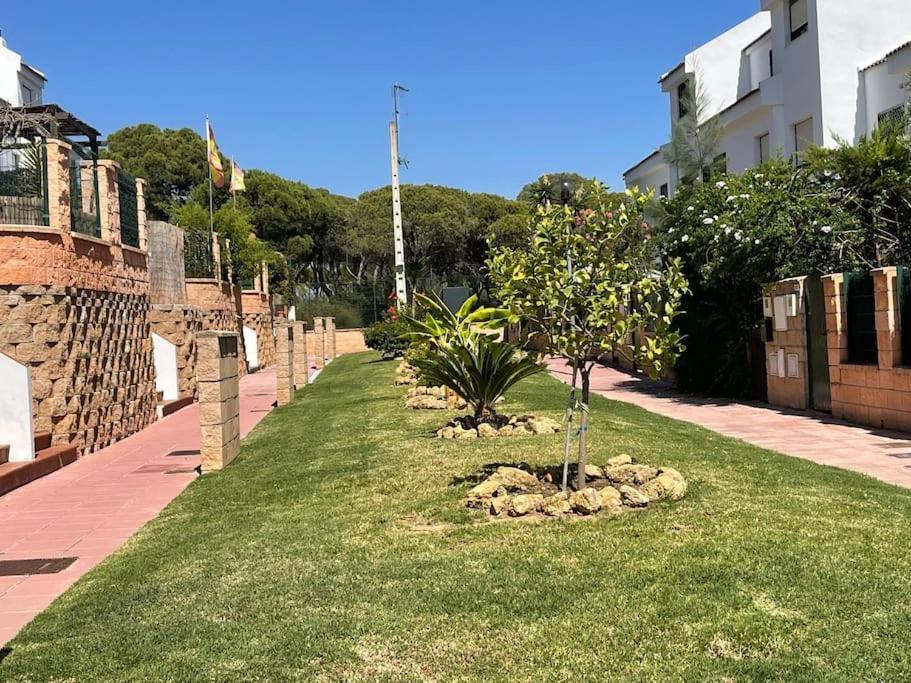 Adosado Frente A Hoyo 14 Campo De Golf Nuevo Portil Holiday home El Portil