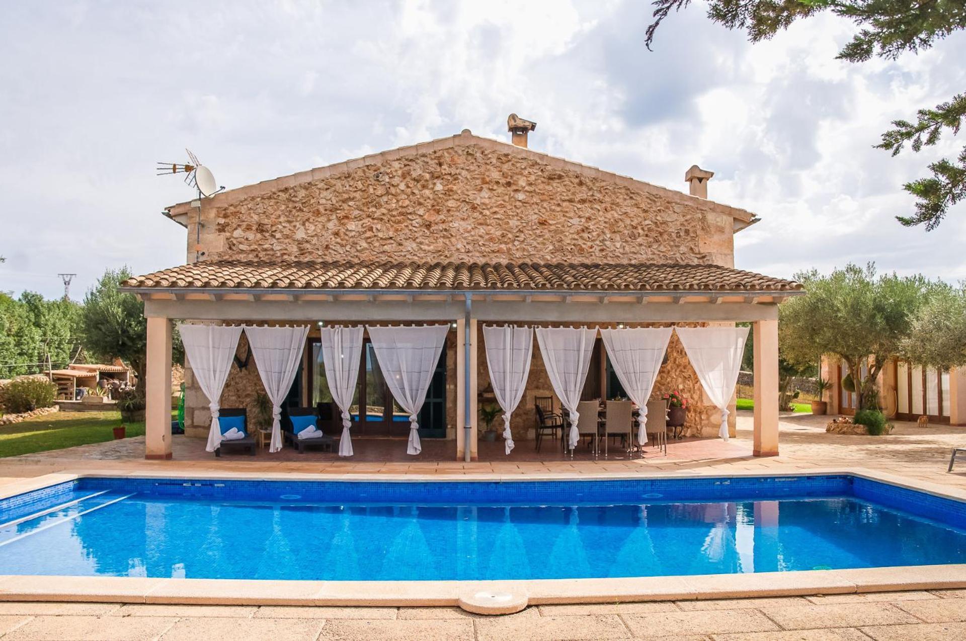 Ideal Mallorca - Sa Rota Santa Margalida