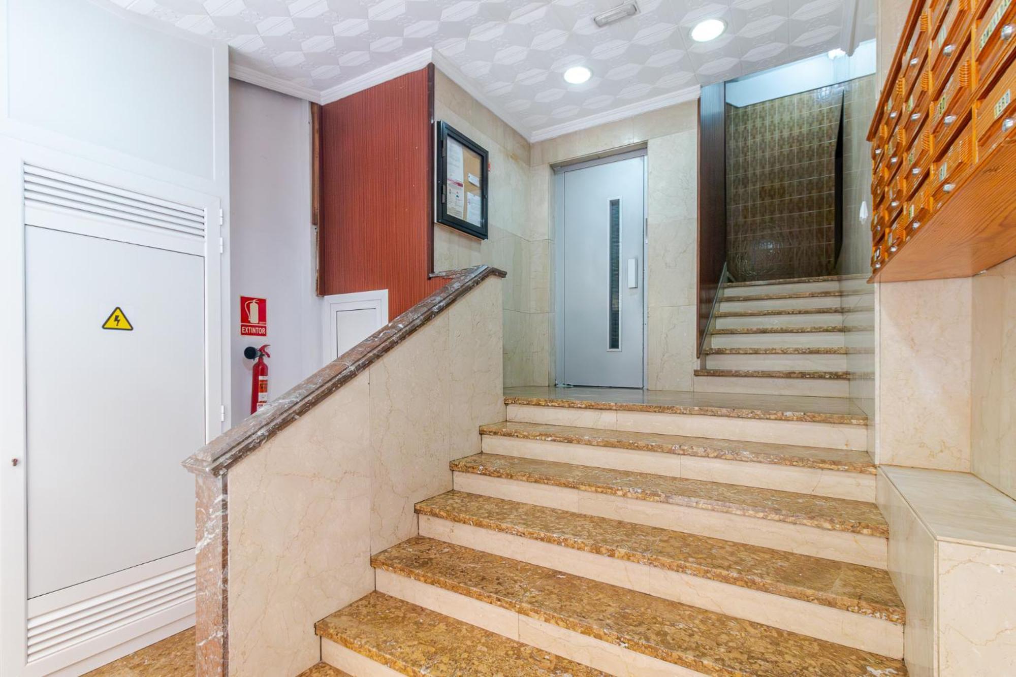 Central & New Apartamento