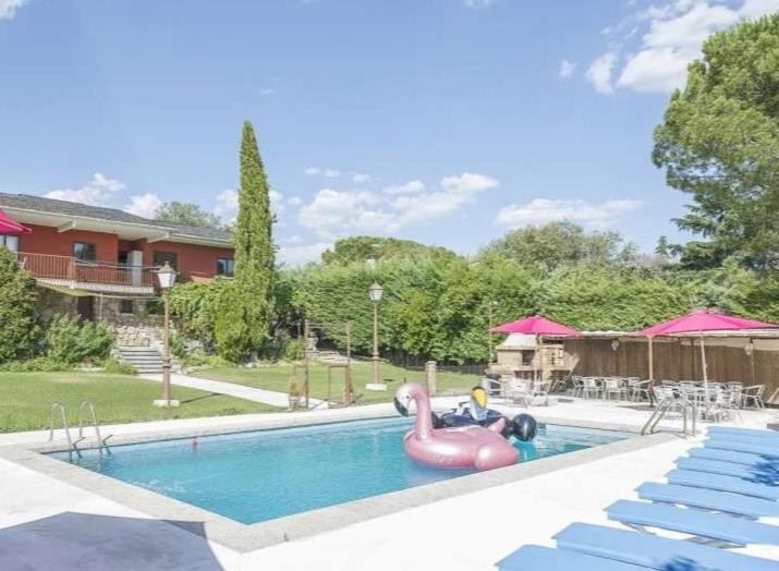 Yelmo La Casa De * Galapagar