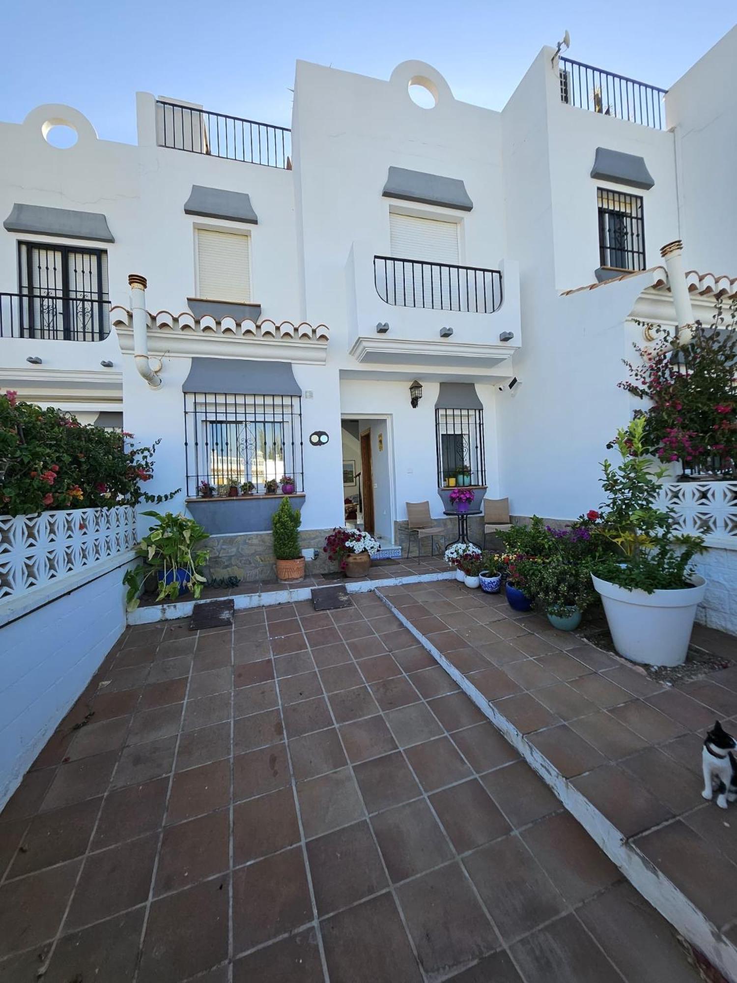 Cozy Duplex Niza Holiday home