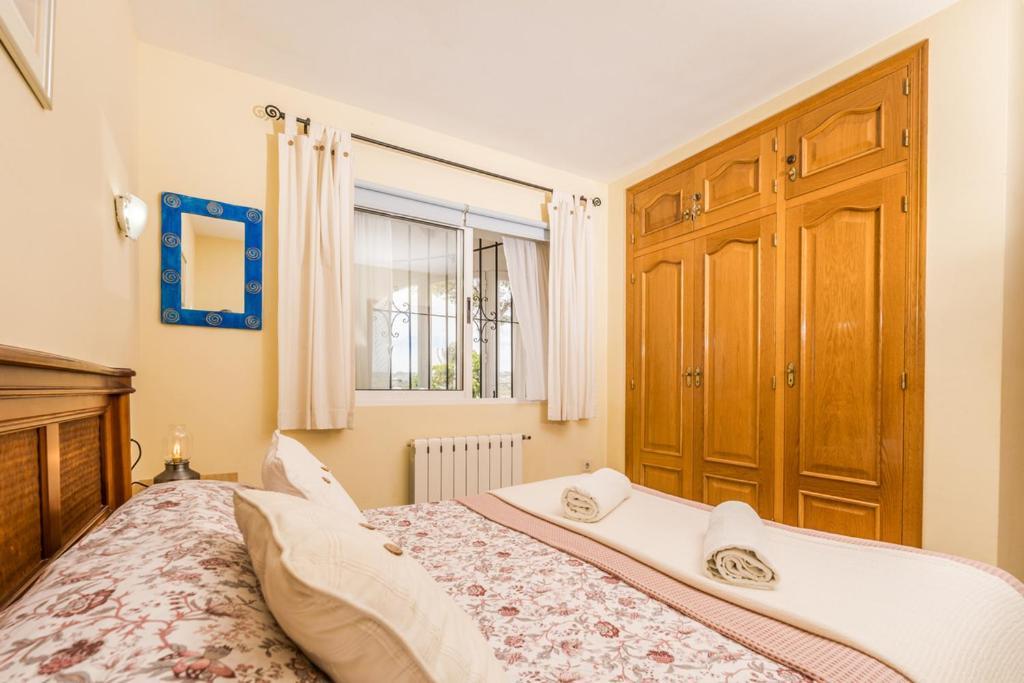 A Algemesi - Mandalay Apartment Moraira