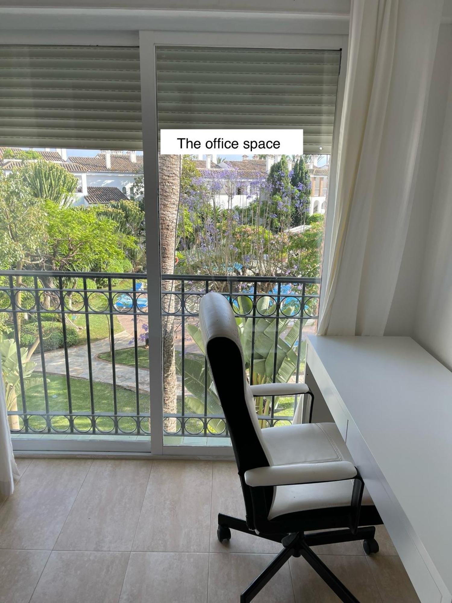 Beachfront Escape Apartamento *