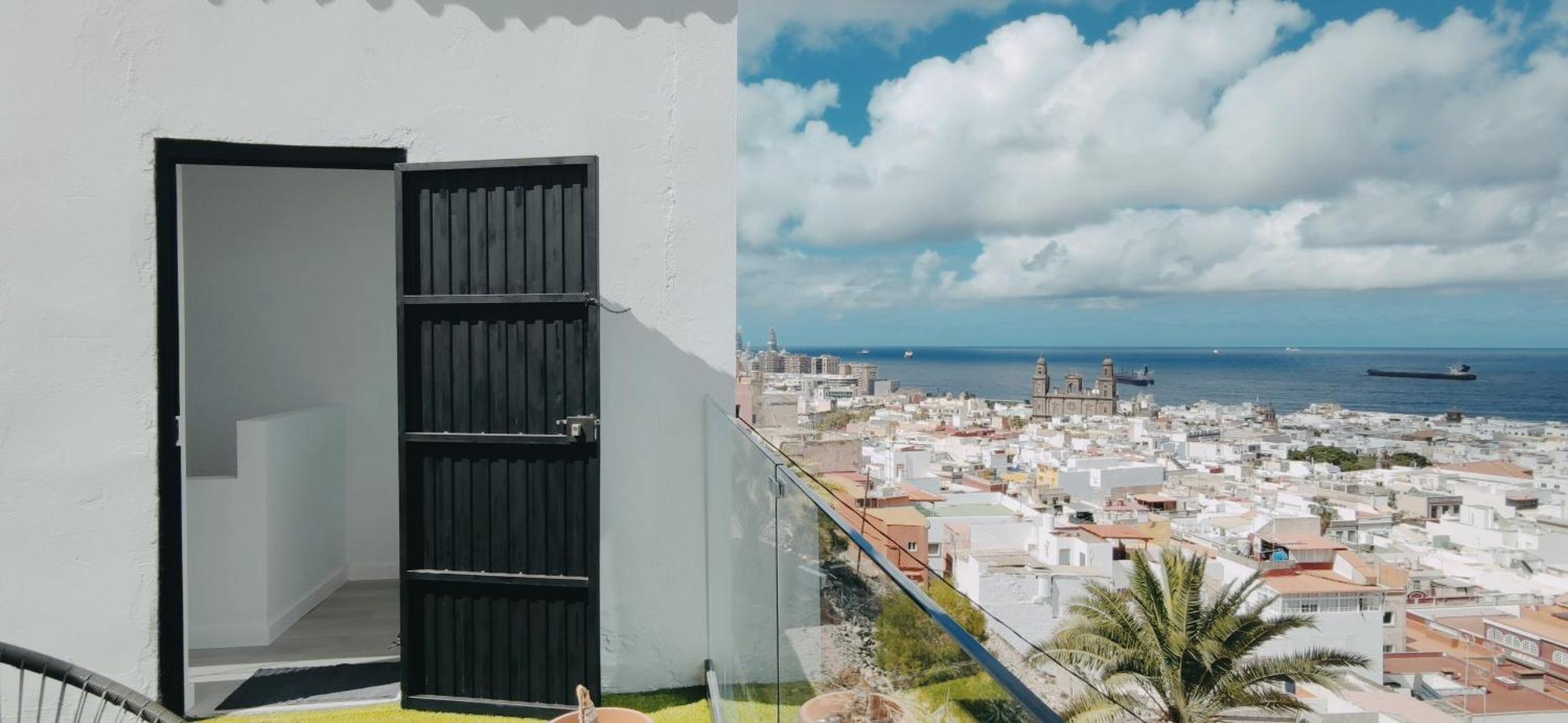 Urban Ocean Lookout Holiday home *