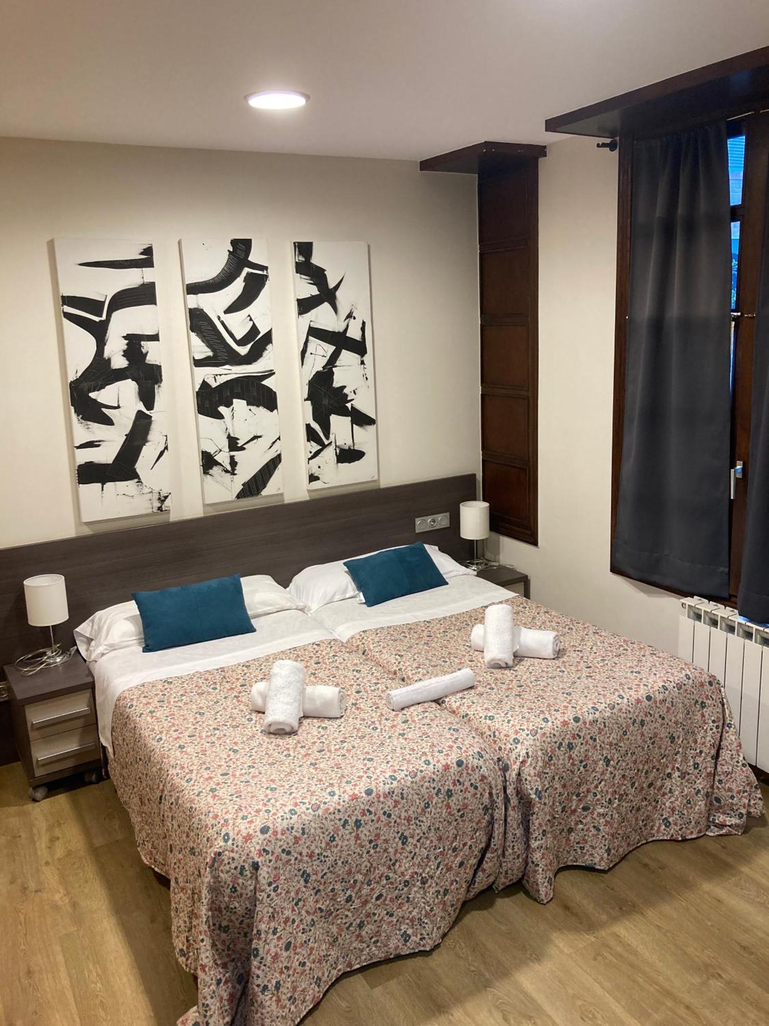 Amazkar Guest house