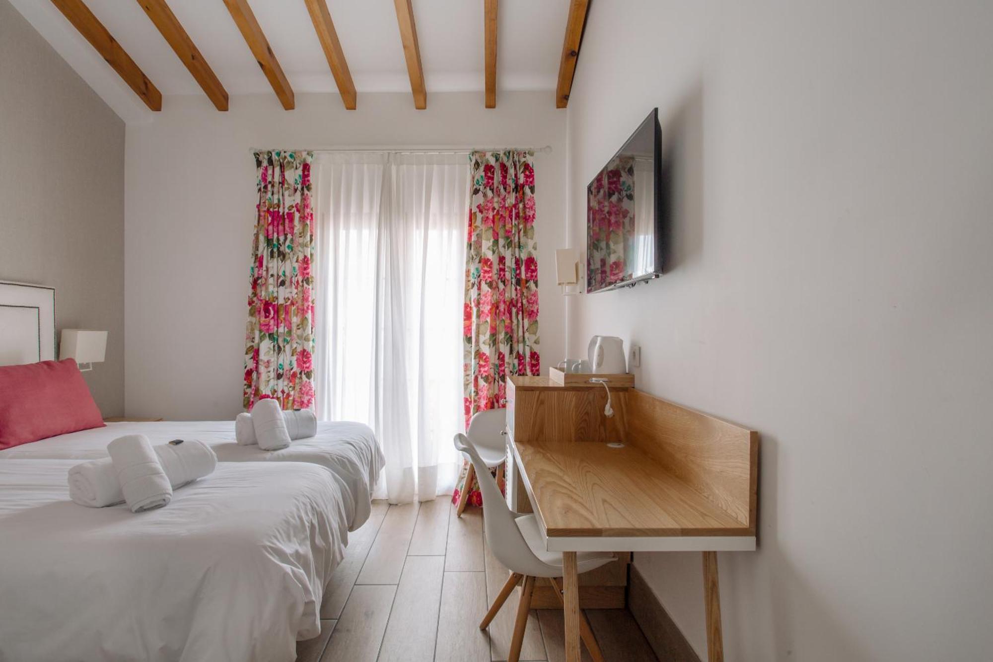 Rosal By Seaward (adults Only) Bed & Breakfast Villajoyosa