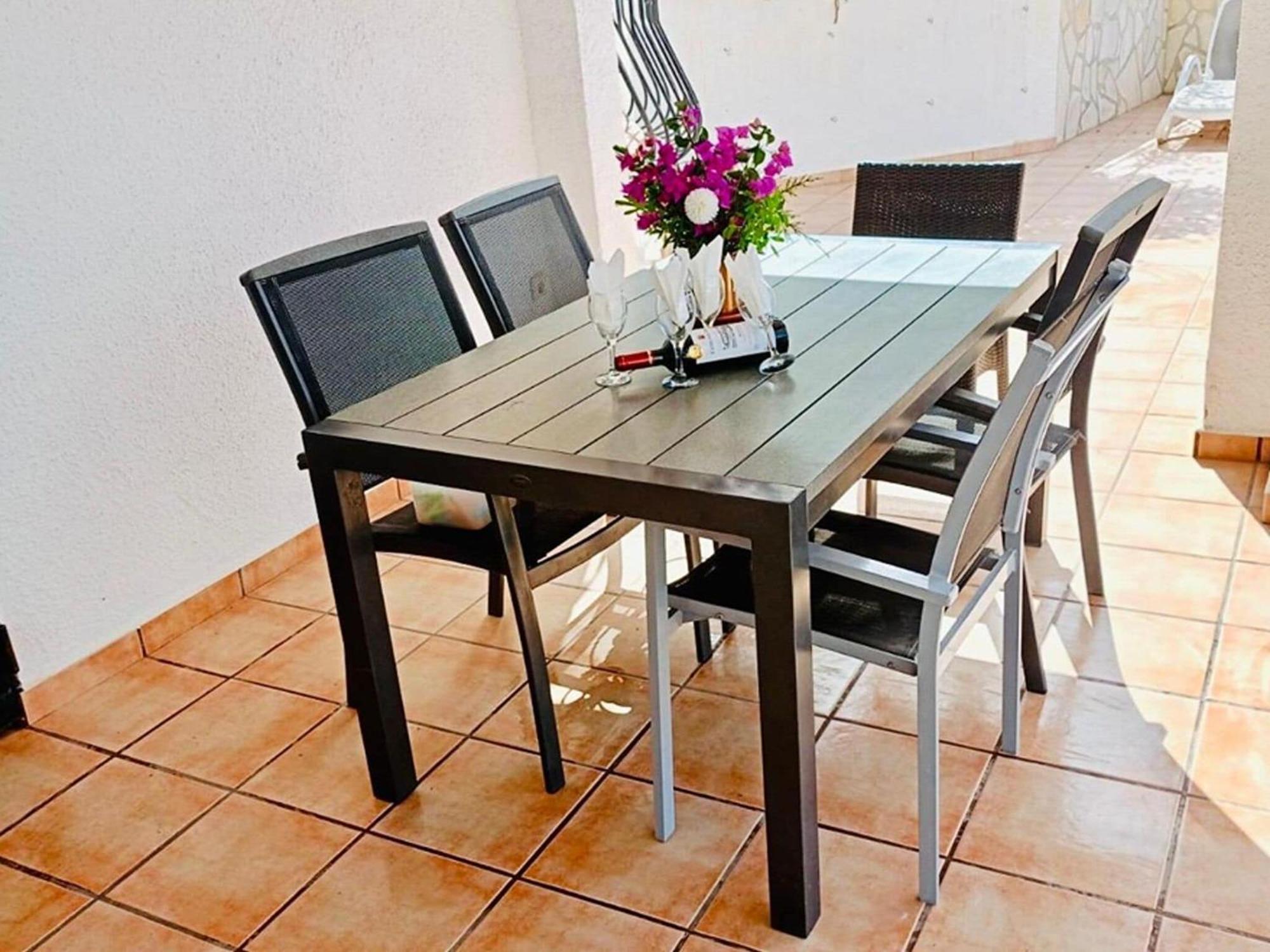 Villa Belvilla By Oyo Casa Alegria