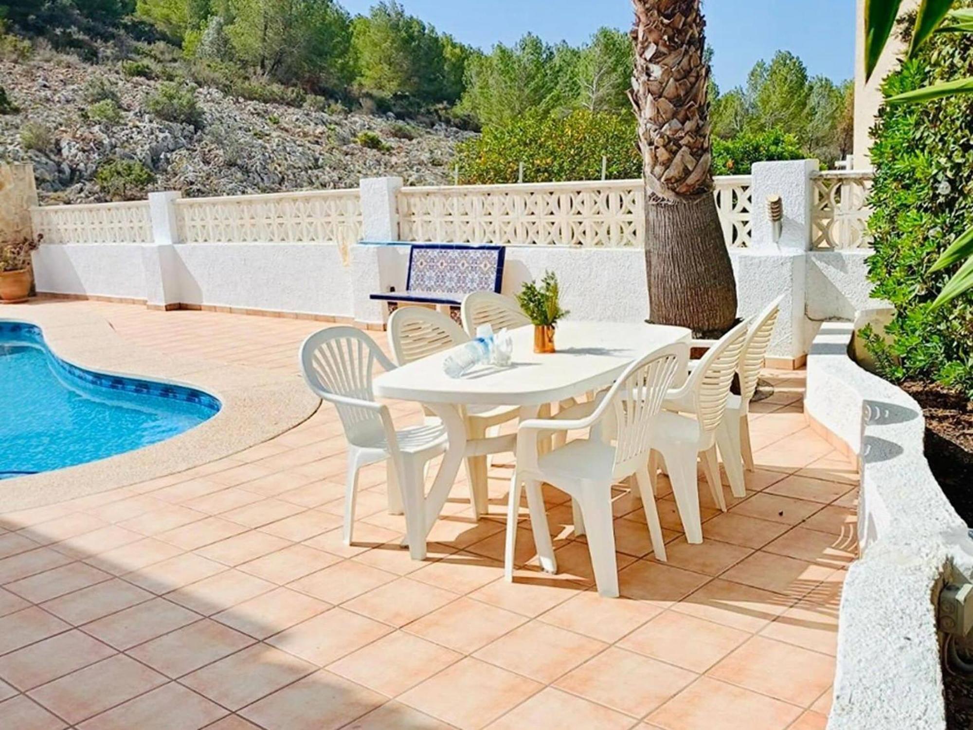 Villa Belvilla By Oyo Casa Alegria