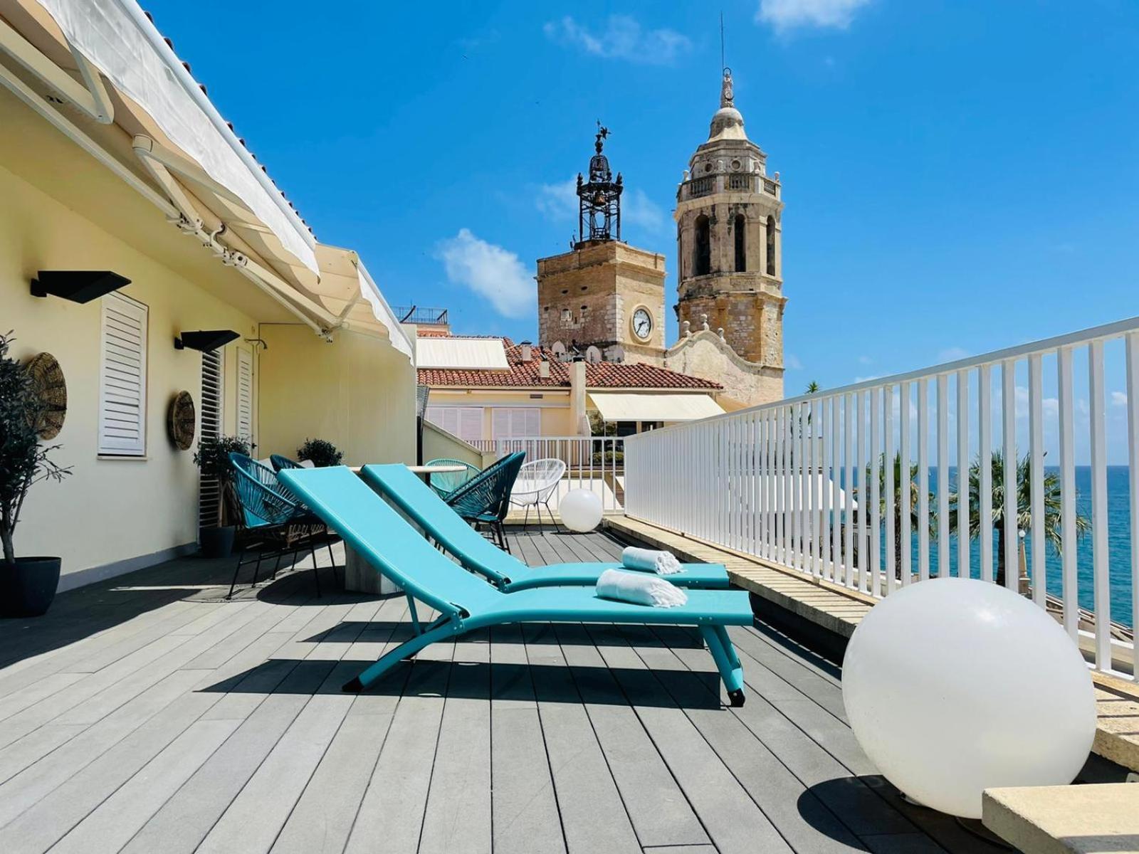 Atico Con Fantasticas Vistas Al Mar Y La Iglesia Apartment Sitges