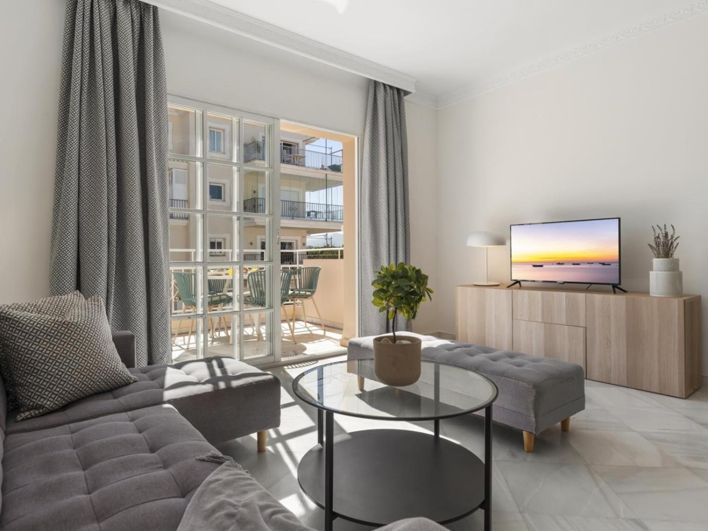 ático De 2 Dormitorios En Andalucía Del Mar Apartamento *