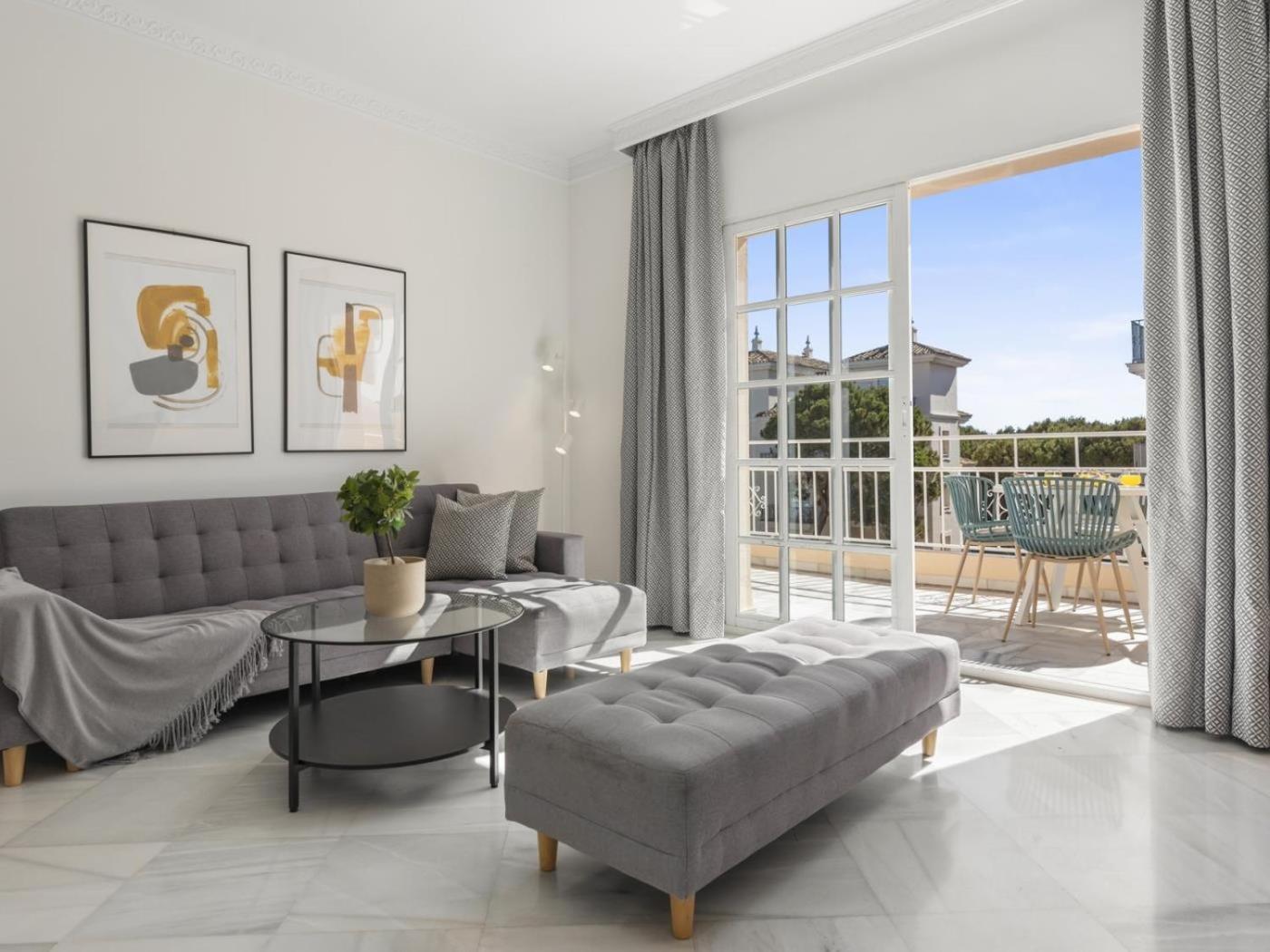 Apartamento ático De 2 Dormitorios En Andalucía Del Mar