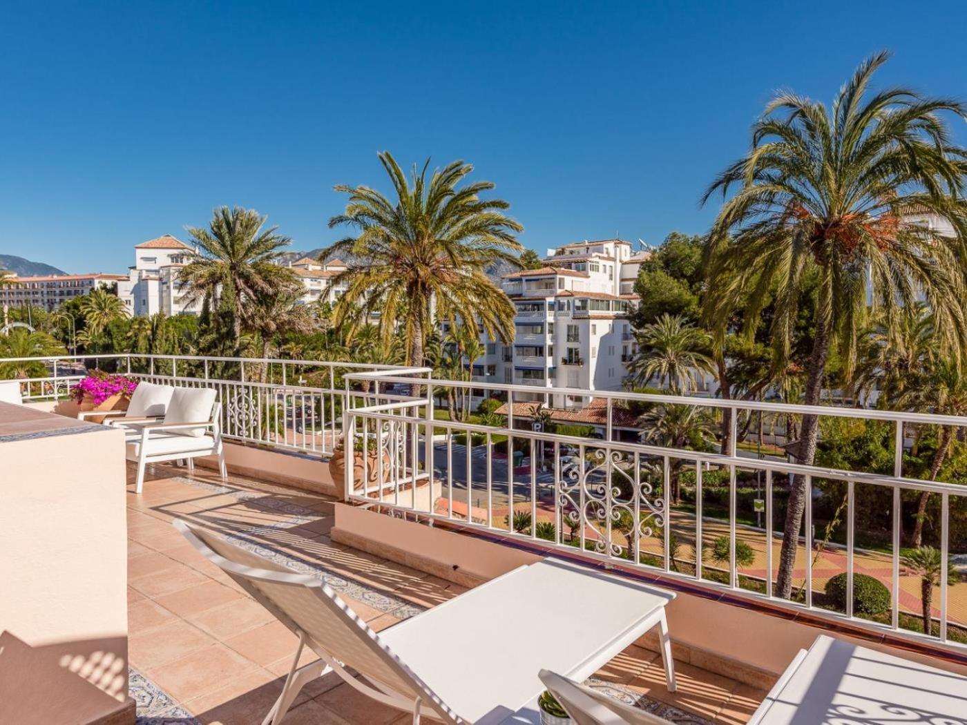 Apartamento ático De 2 Dormitorios En Andalucía Del Mar