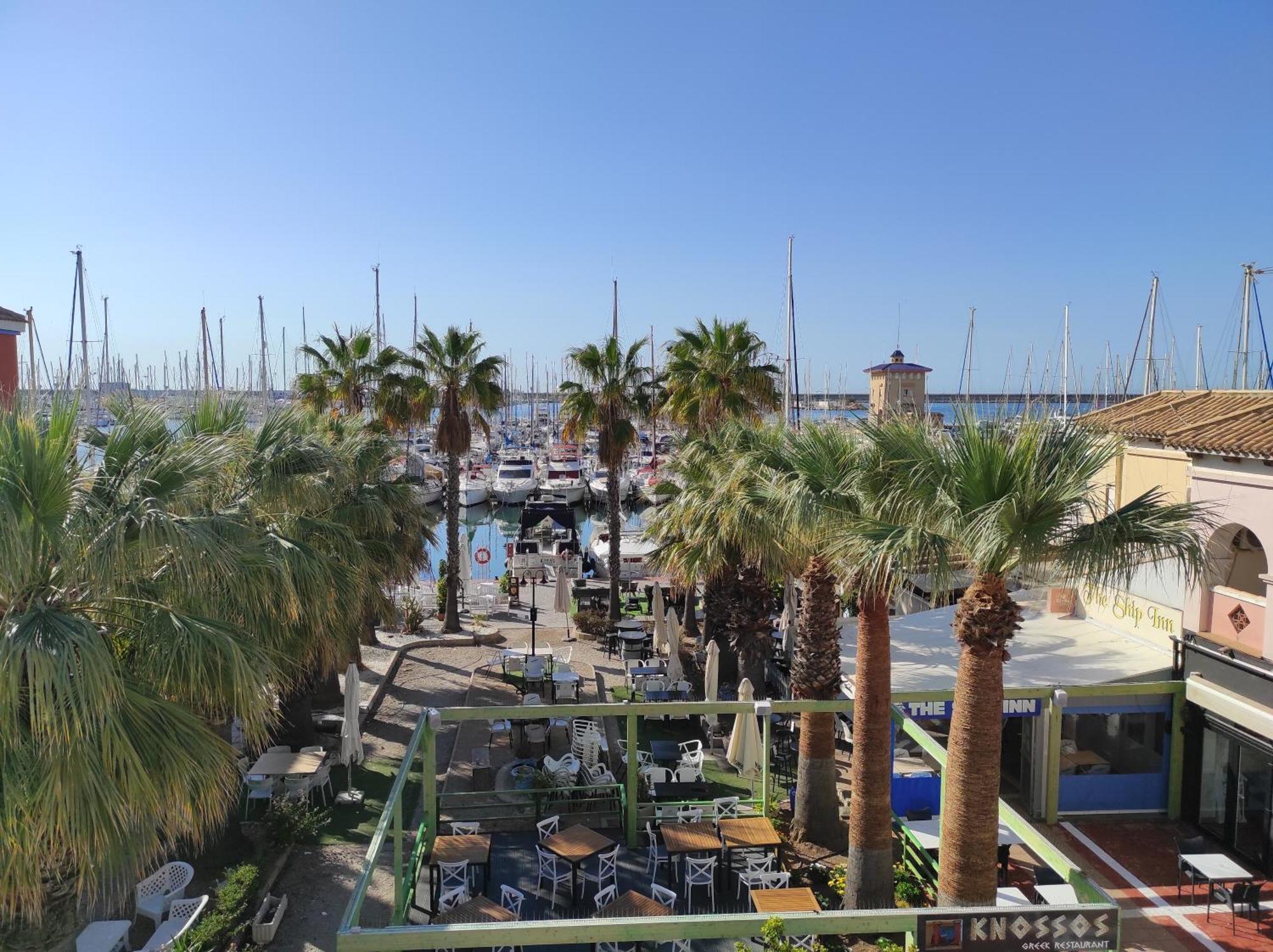 Marina Sunrise Puerto