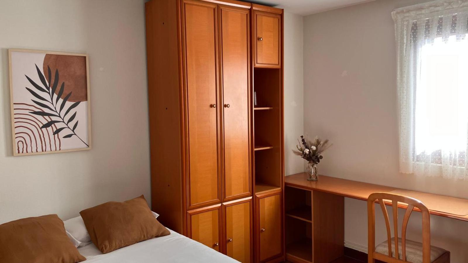 Duplex 122m2, 4 Dormitorios, 2 Banos Completos, Wifi 1gb Apartment Mundaka