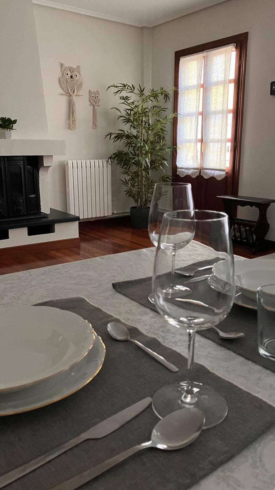 Duplex 122m2, 4 Dormitorios, 2 Banos Completos, Wifi 1gb Mundaka