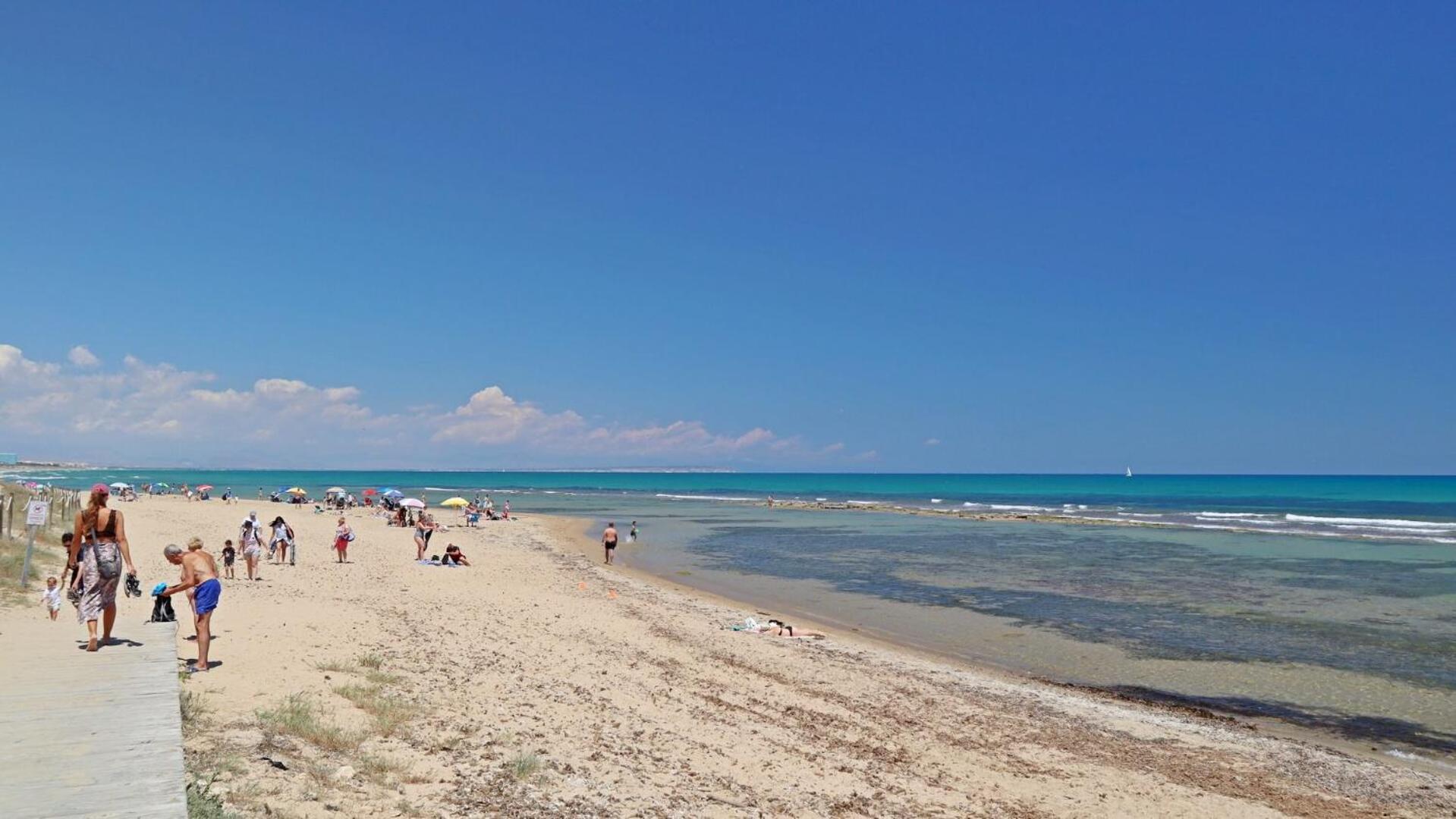 Emperador, Pinada Beach, La Mata, Torrevieja * La Mata (Torrevieja)