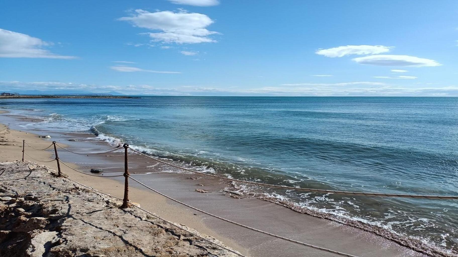 Emperador, Pinada Beach, La Mata, Torrevieja * La Mata (Torrevieja)