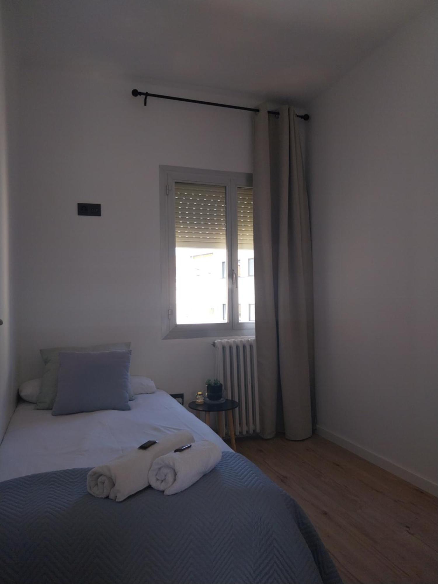 Grande En Apartamento Huesca