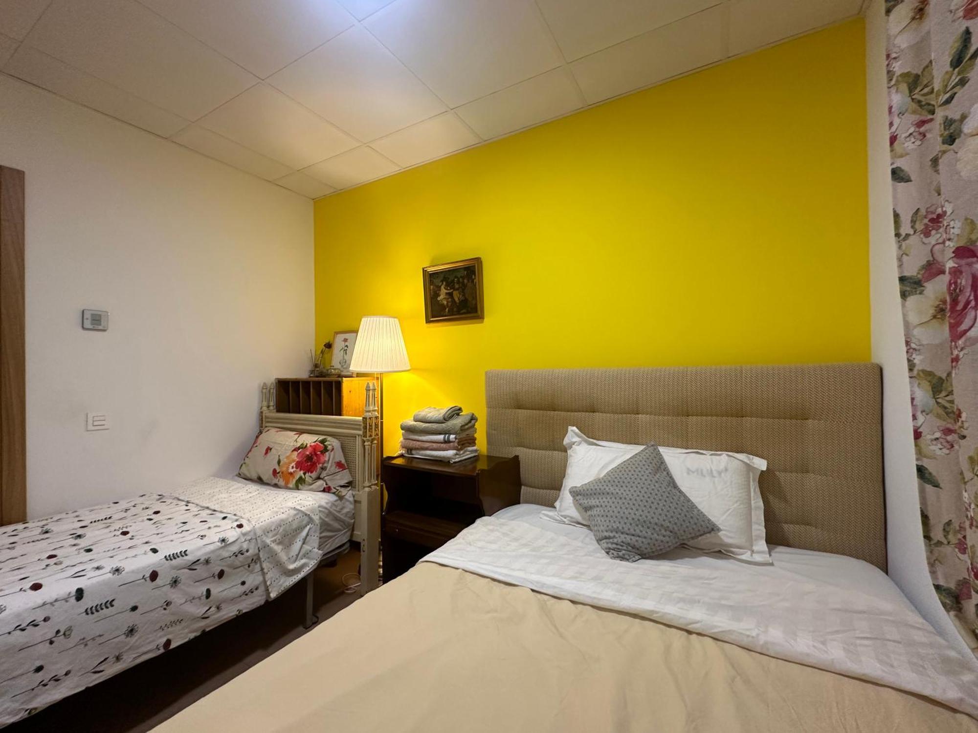 Homestay Mirador 2 Del Mercado - Con Bano Privado En El Centro De La Ciudad Vella *