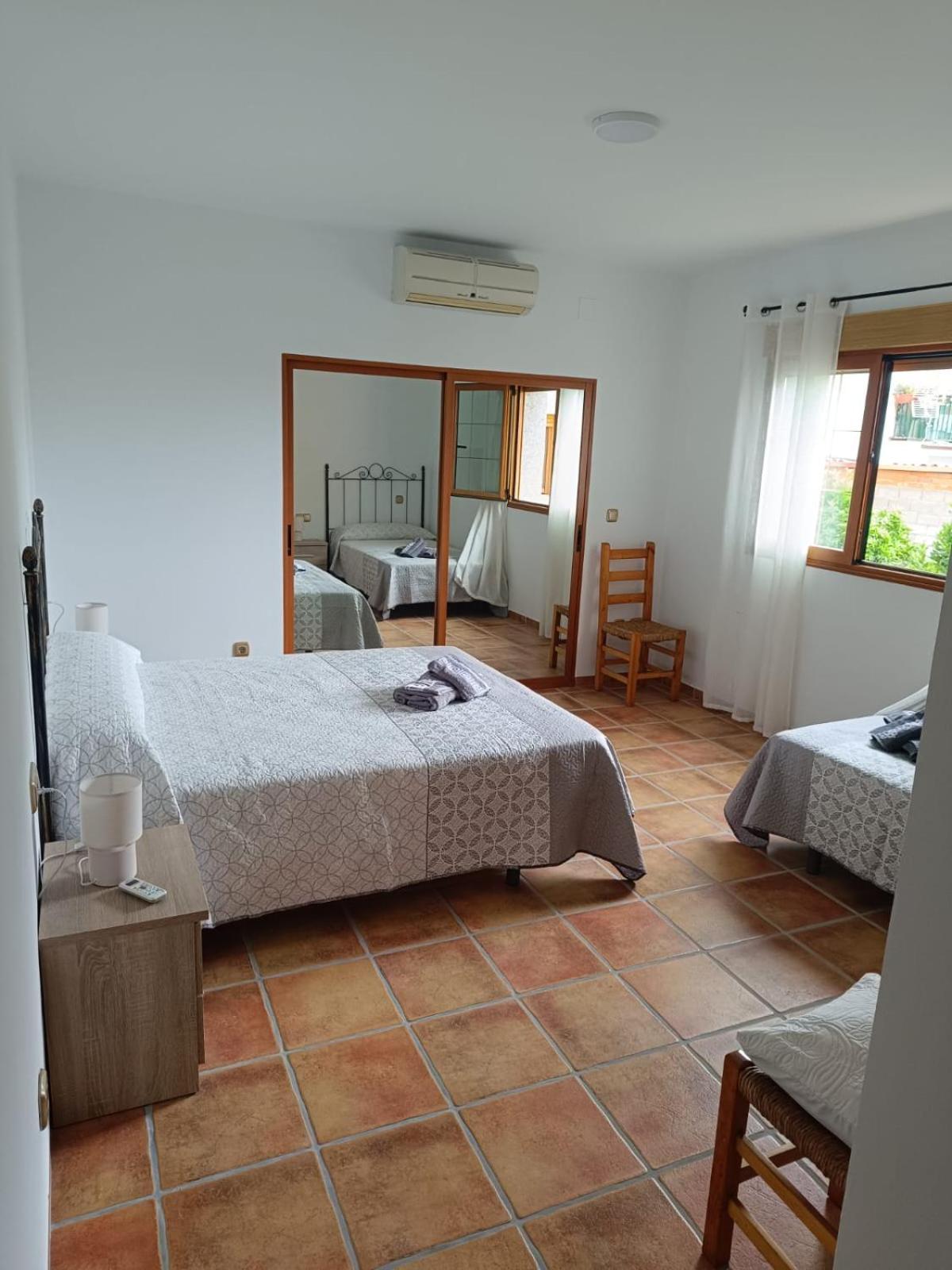 Aires Del Ambroz Apartamento *