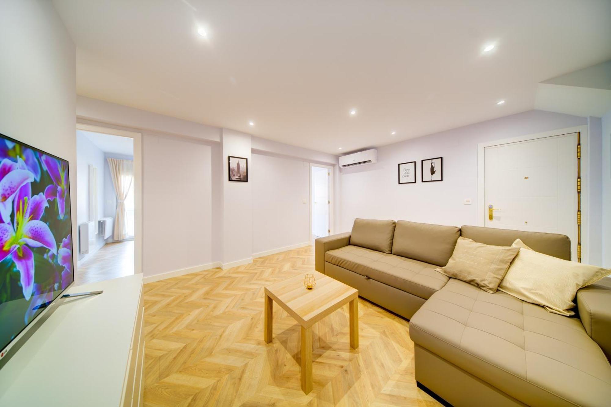 San Lazaro A 5 Min Pabellon Principe Felipe Con Opcion A Parking Apartment