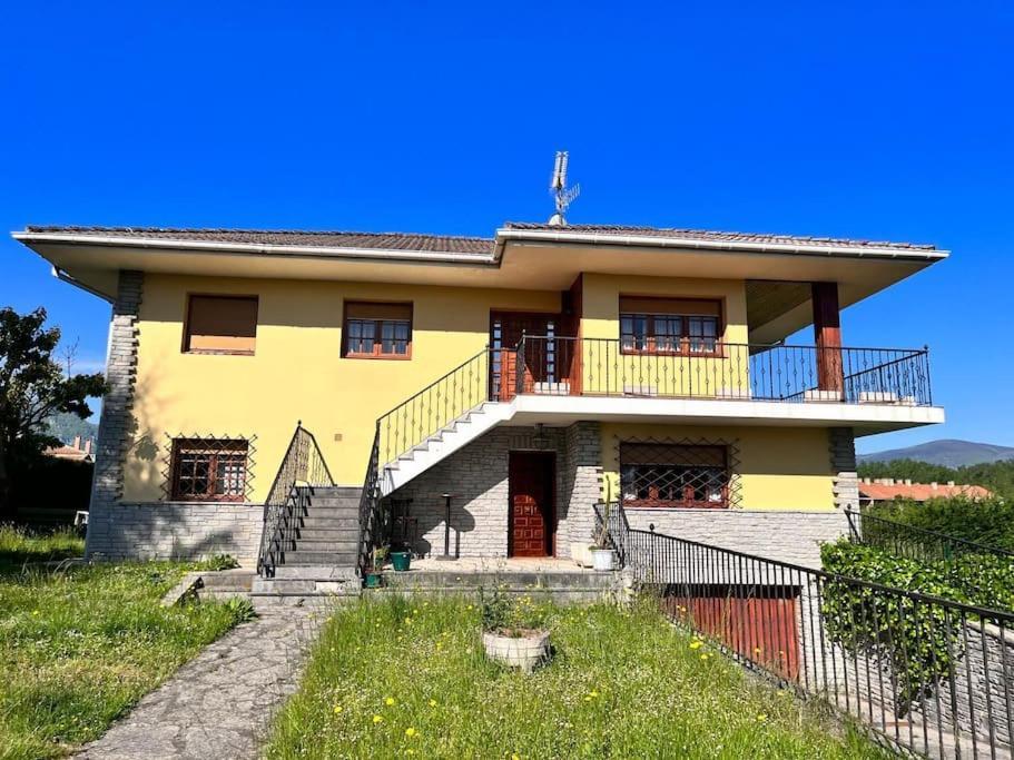 Precioso Chalet En Valle De Mena Villasana de Mena