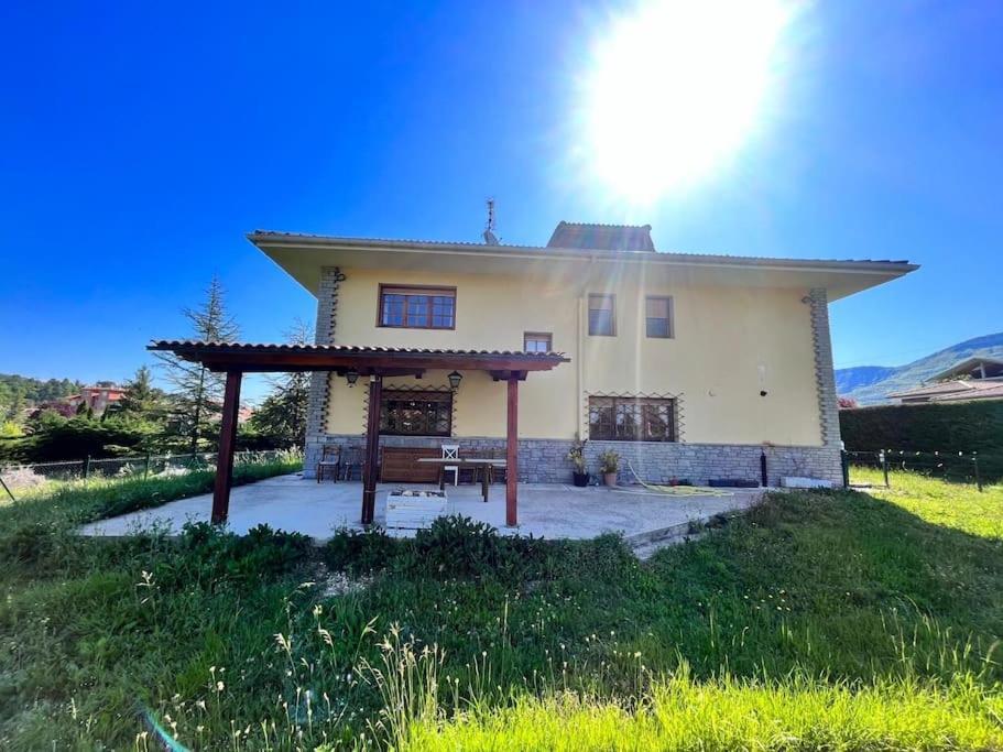 Precioso Chalet En Valle De Mena Сasa de vacaciones