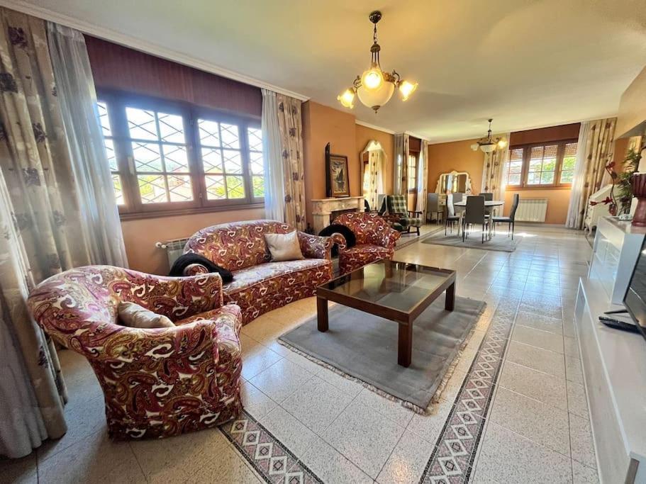 Precioso Chalet En Valle De Mena * Villasana de Mena