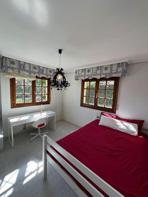 Сasa de vacaciones Precioso Chalet En Valle De Mena *