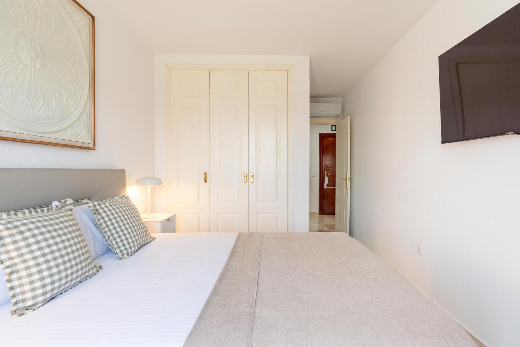 Apartamento Rosaleda & Old Town Balconies By Ele *