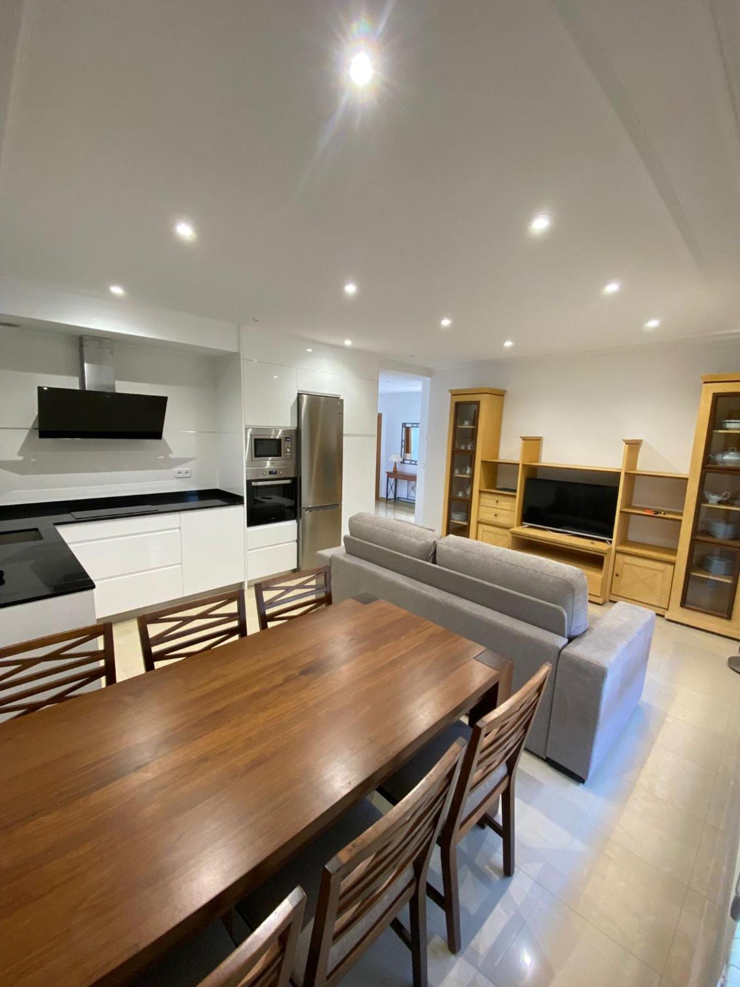 Apartamento De 2 At1 En Con Vistas Al Mar Y Piscina Sanxenxo