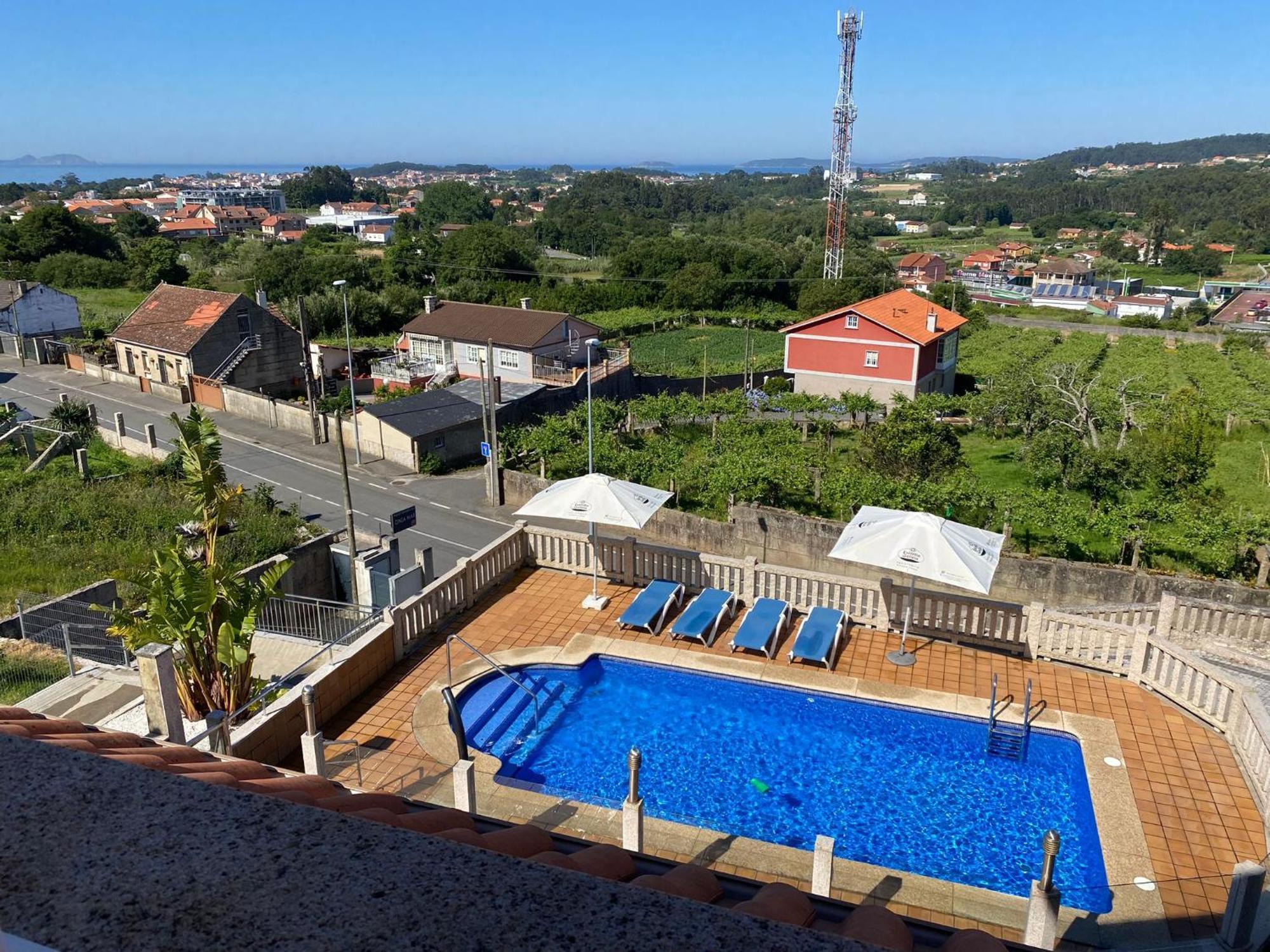 Apartamento De 2 At1 En Con Vistas Al Mar Y Piscina Sanxenxo