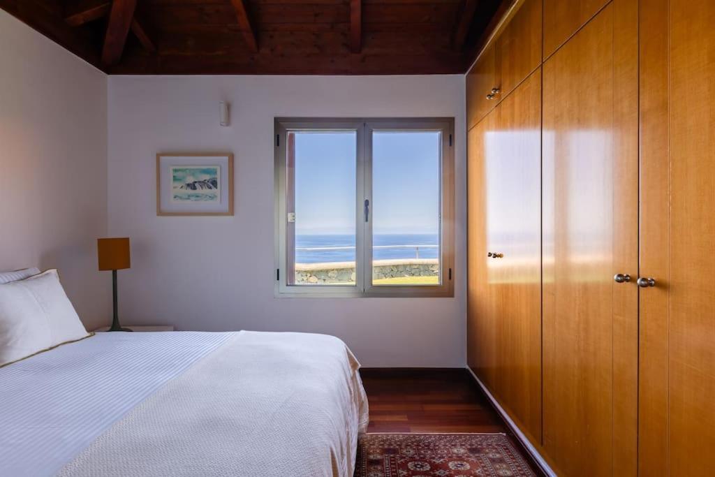 Con Vistas Al Teide En El Norte De Tenerife Villa *