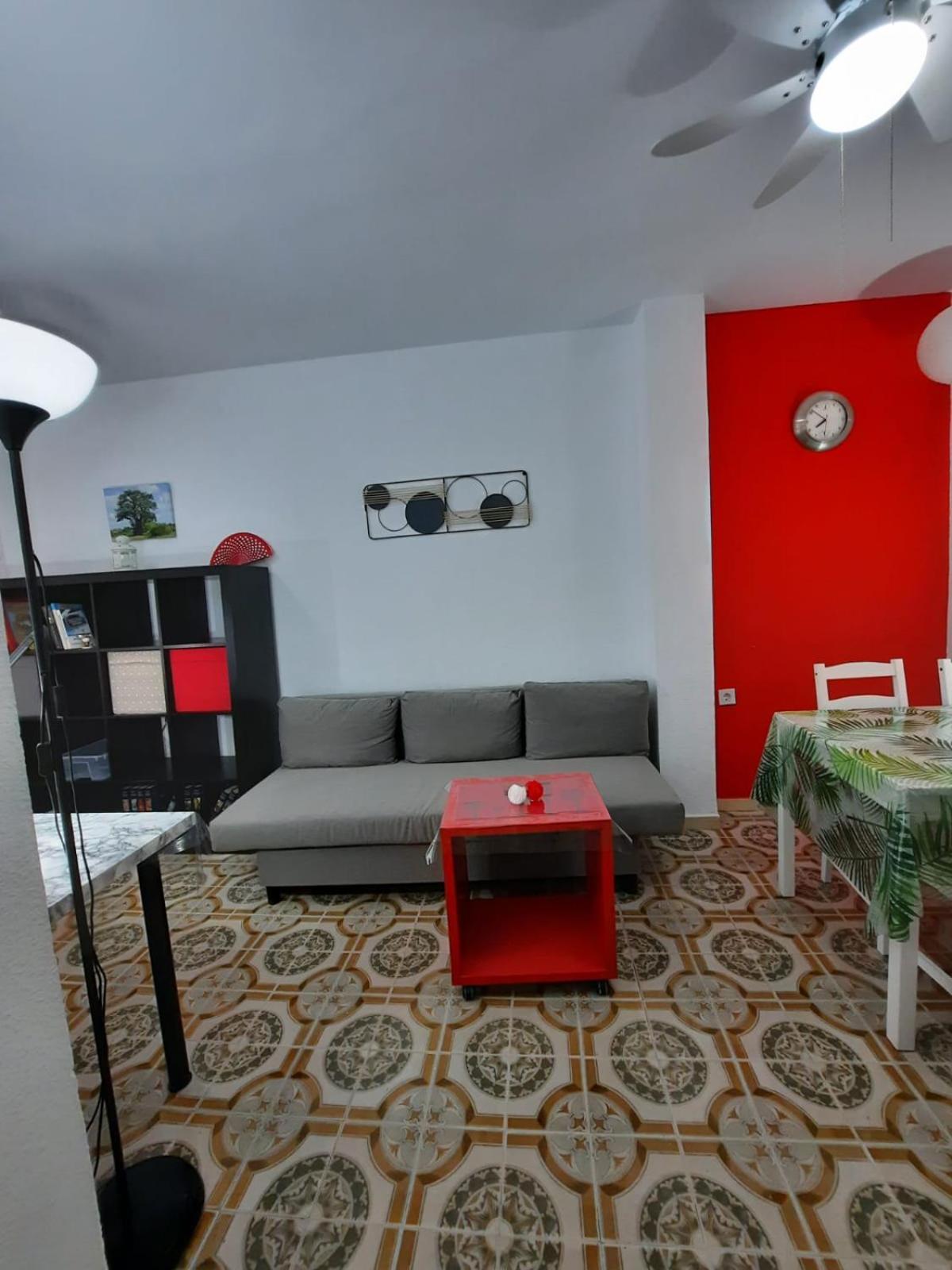 Habitación en casa particular En Mi Piso Del Centro De *