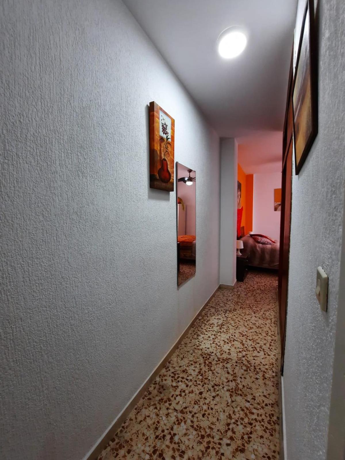 Habitación en casa particular En Mi Piso Del Centro De Huelva
