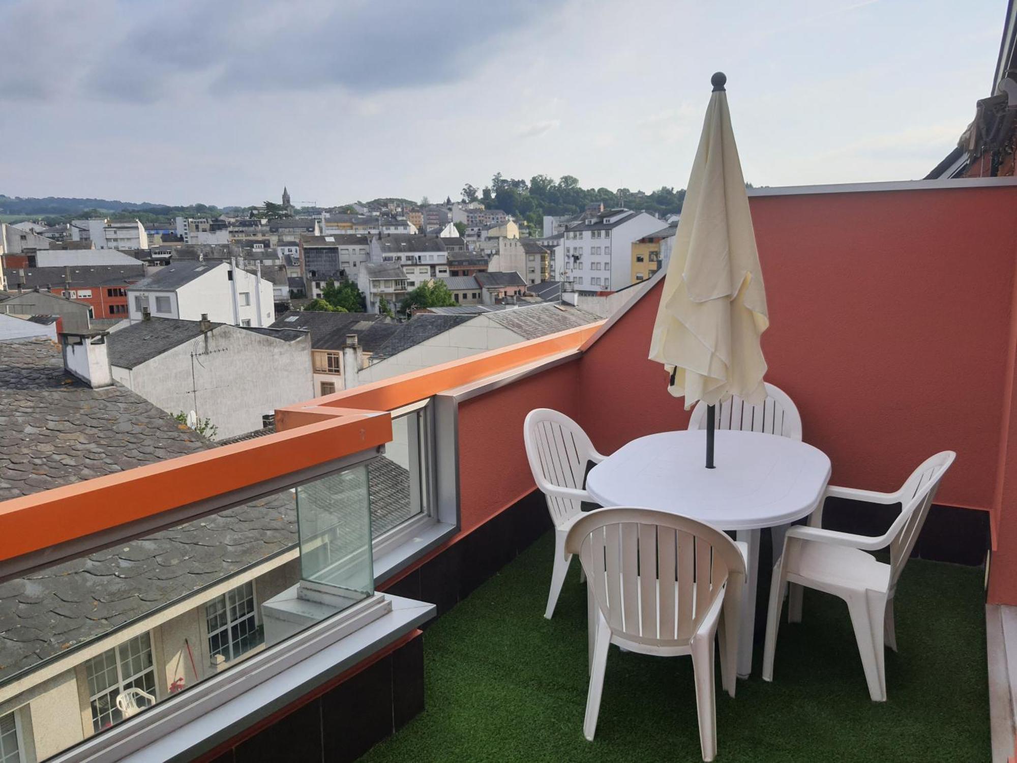 Duplex Axl Sarria