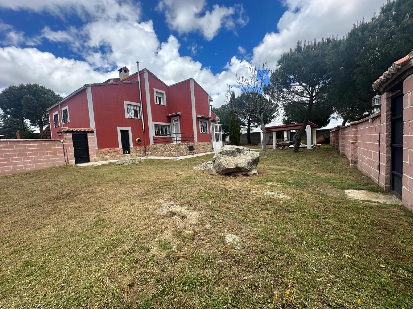 La Picotilla Y La Guija Сasa de vacaciones Martiherrero